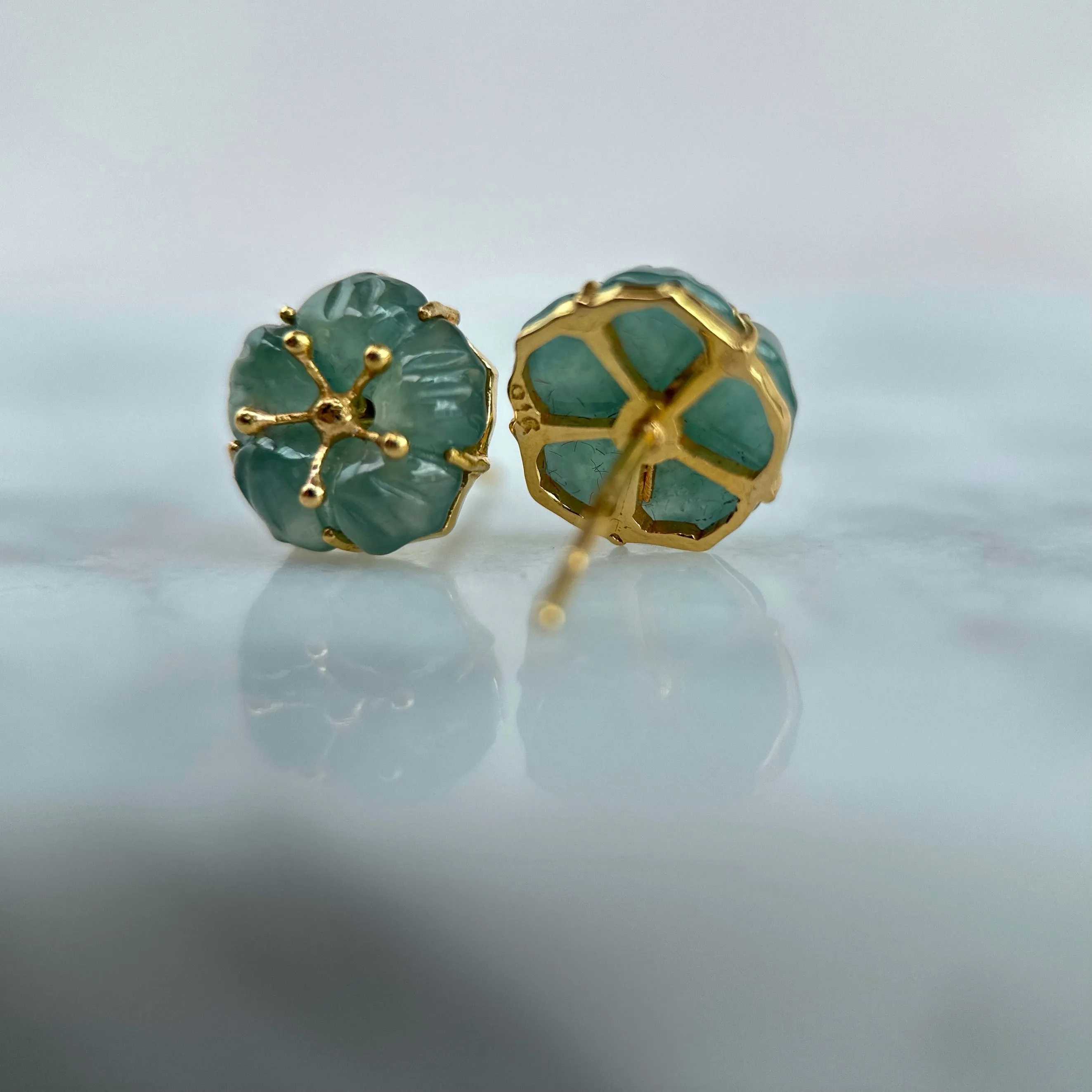 61489 Highly Translucent Bluish Green Jade Stud Earring with 22K Yellow Gold