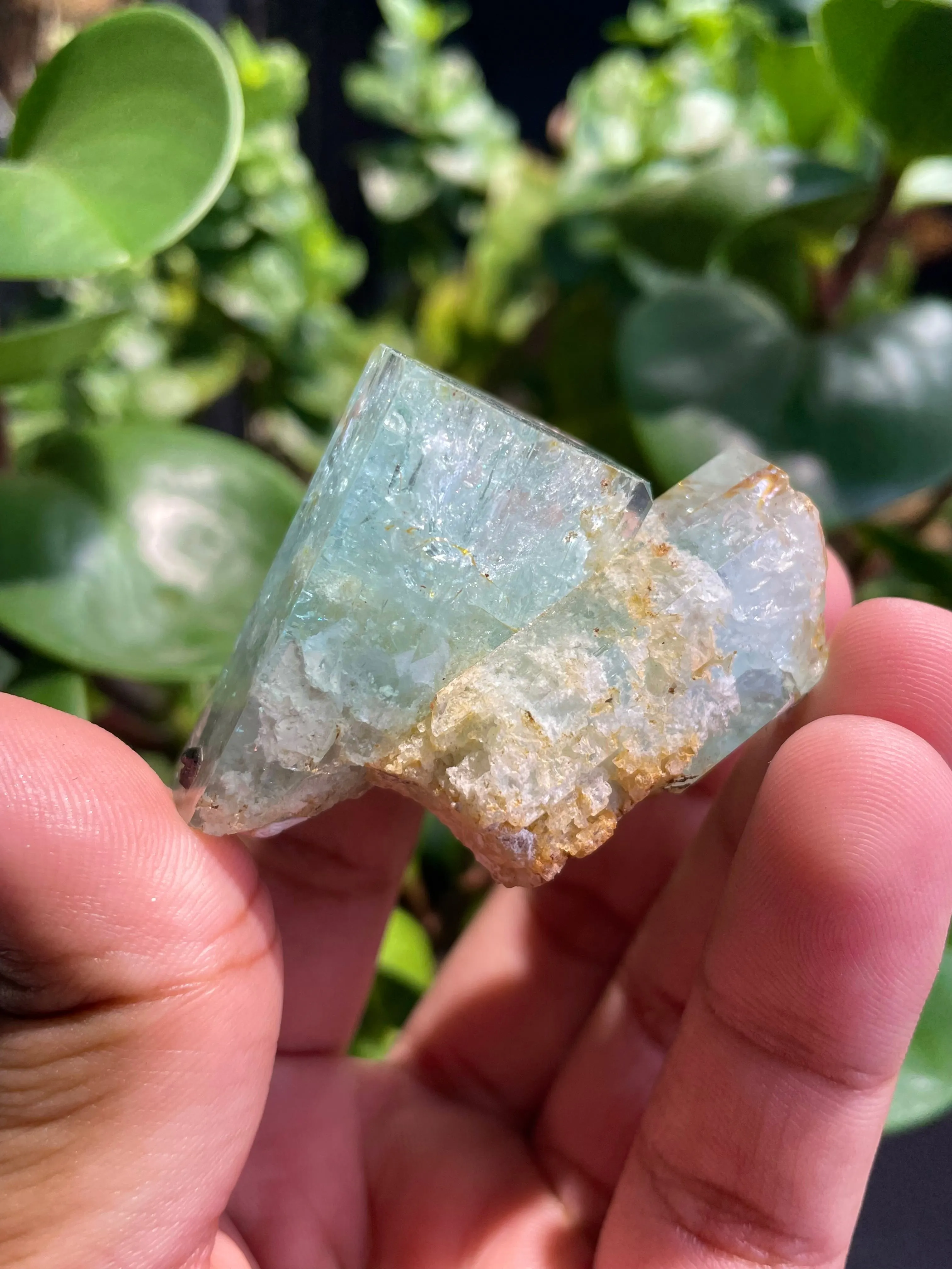 AQUAMARINE SPECIMEN 88g WITH BLACK TOURMALINE FROM ERONGO MOUNTAIN, ERONGO REGION, NAMIBIA, ERONGO AQUAMARINE CRYSTAL, CRYSTAL HEALING