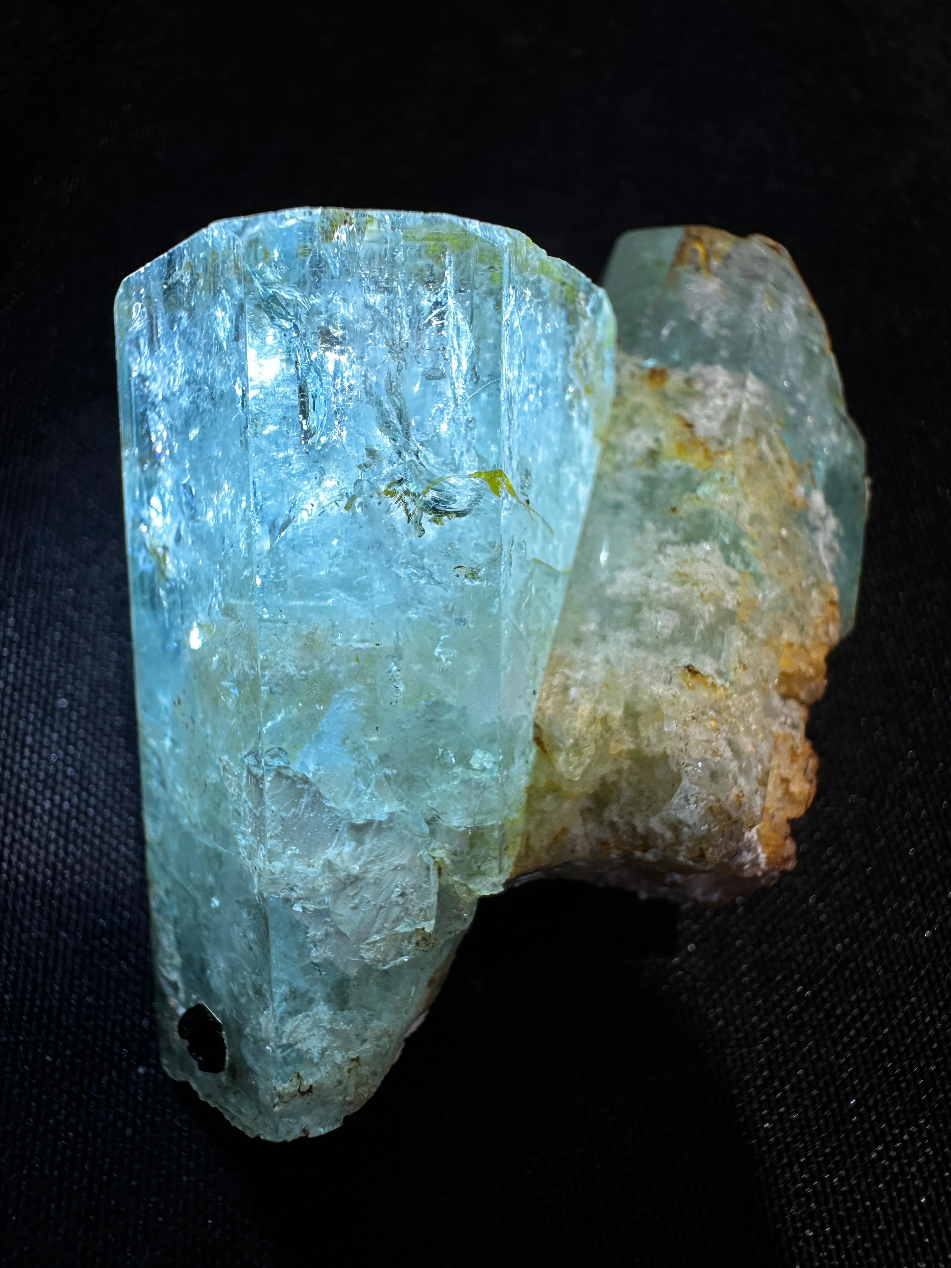 AQUAMARINE SPECIMEN 88g WITH BLACK TOURMALINE FROM ERONGO MOUNTAIN, ERONGO REGION, NAMIBIA, ERONGO AQUAMARINE CRYSTAL, CRYSTAL HEALING