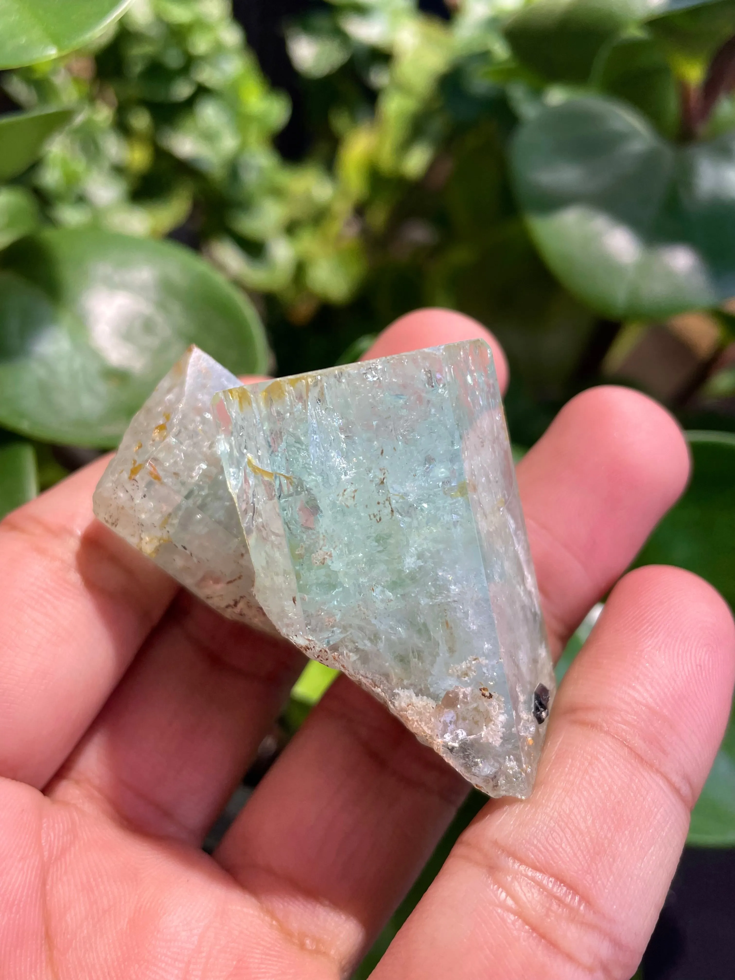 AQUAMARINE SPECIMEN 88g WITH BLACK TOURMALINE FROM ERONGO MOUNTAIN, ERONGO REGION, NAMIBIA, ERONGO AQUAMARINE CRYSTAL, CRYSTAL HEALING