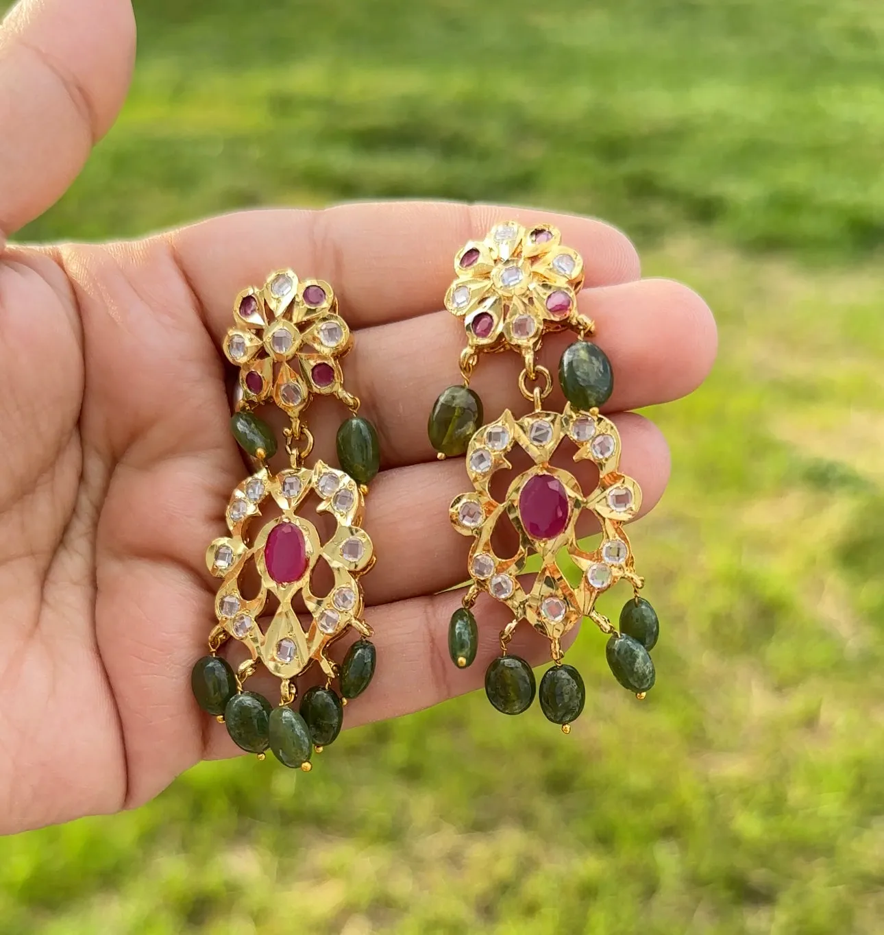 DER596 zaina earrings in real beads ( READY TO SHIP )