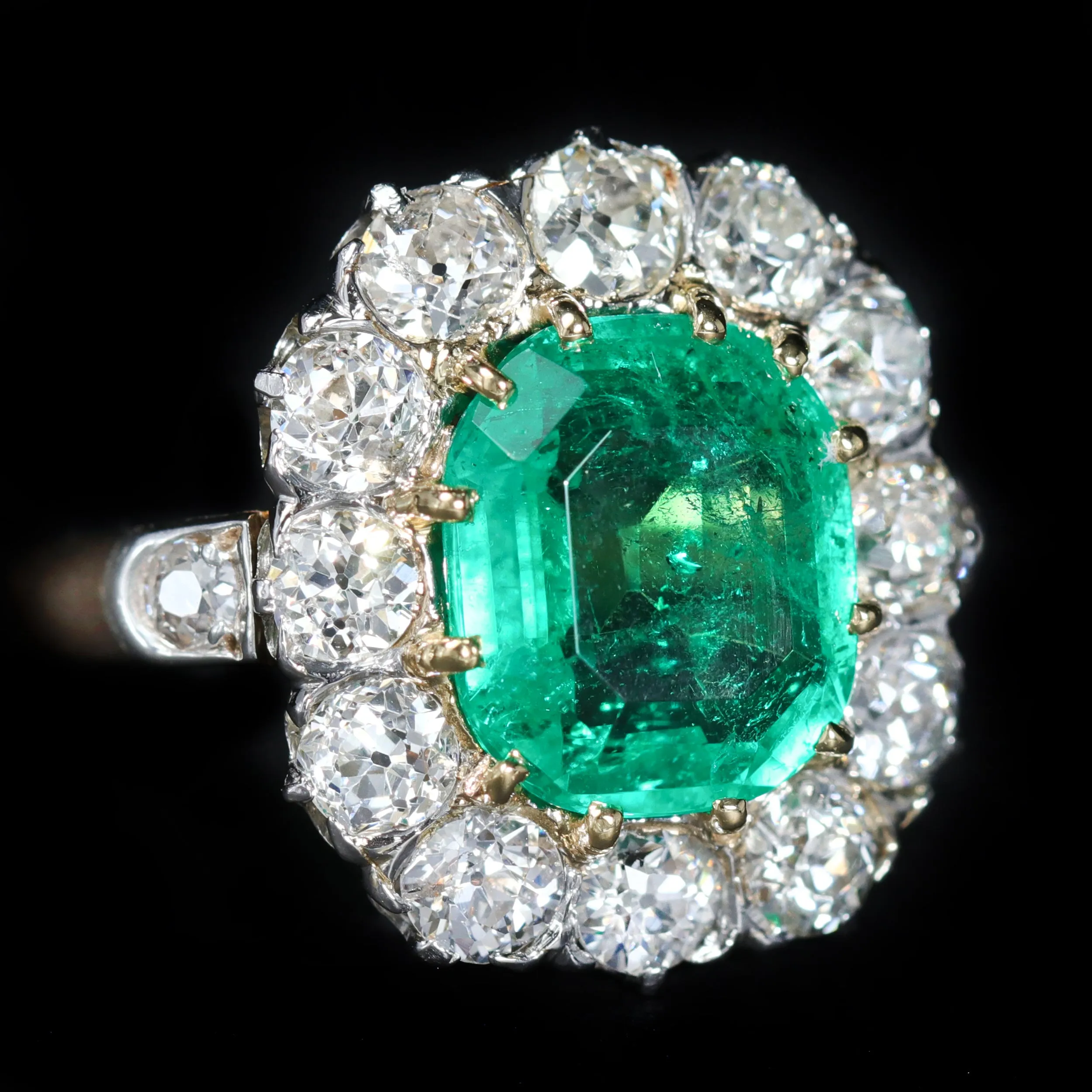 French Edwardian 3.67 Carat Colombian Emerald and Diamond Ring