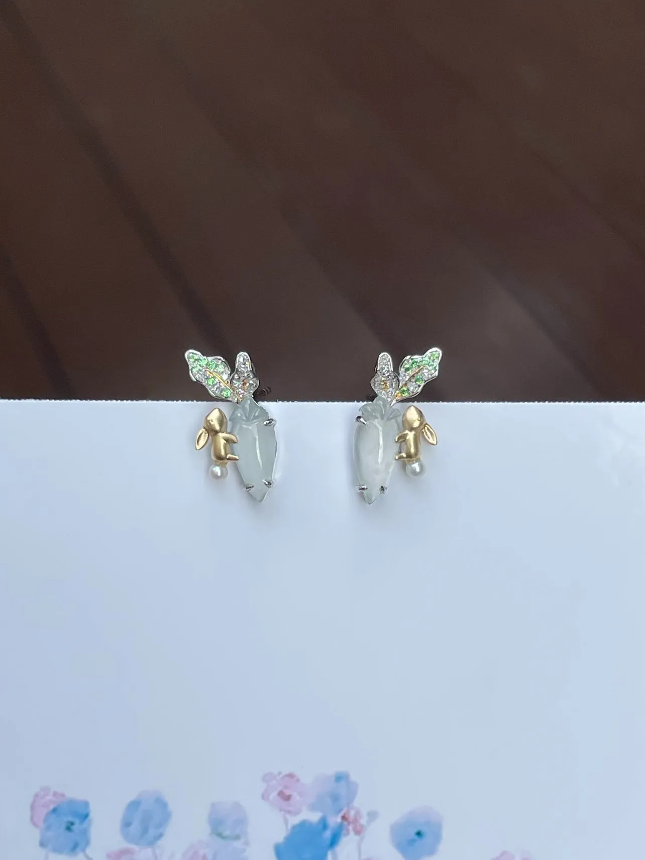 Glassy Jade Earrings - Radish (NJE138)