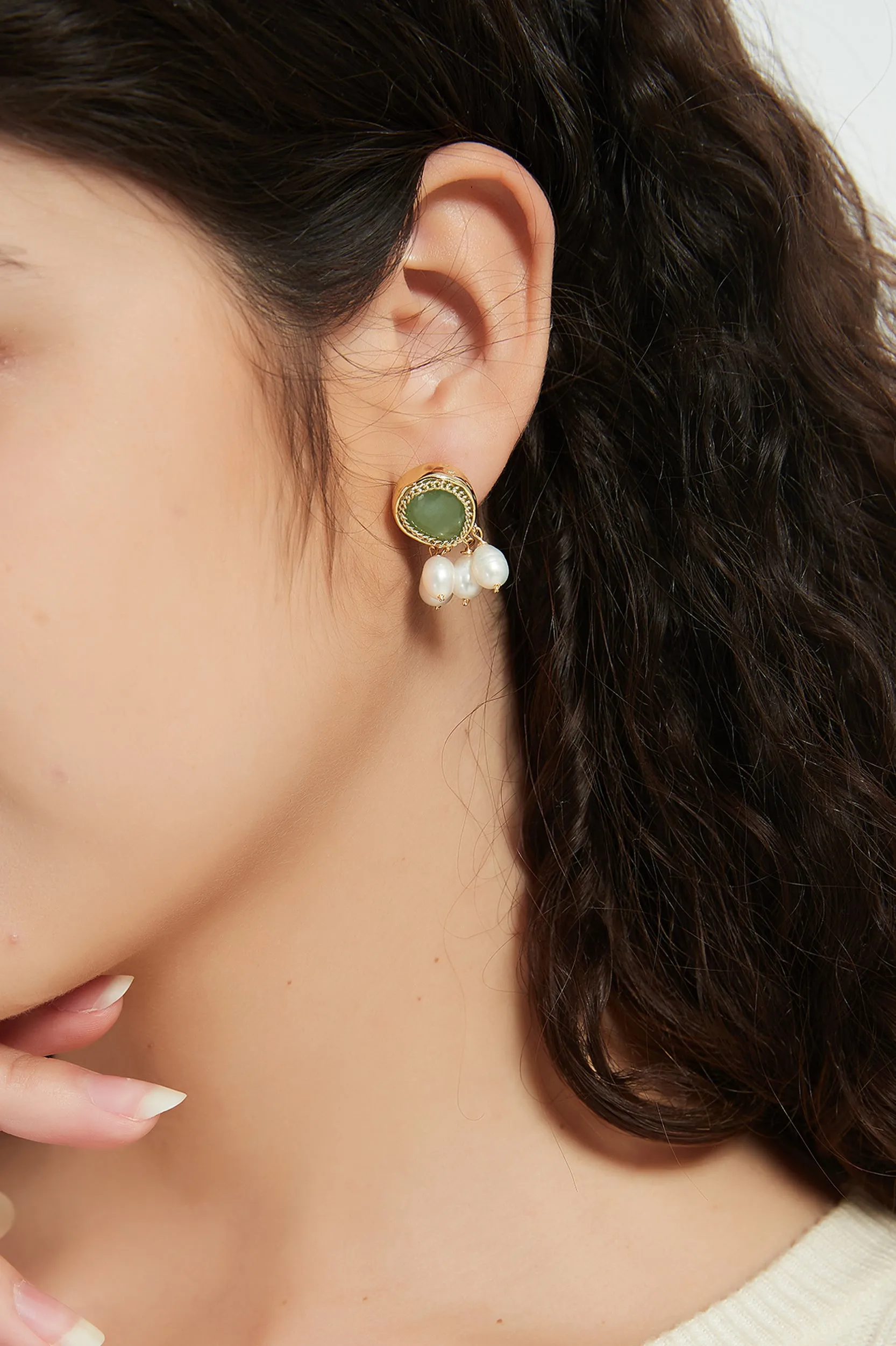 Kirstin Jade Freshwater Pearl Drop Earrings