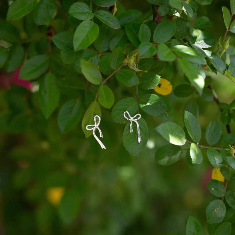 The Caroline - Long Ribbon Bow